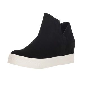 Steve Madden Wrangle Wedges size 8.5